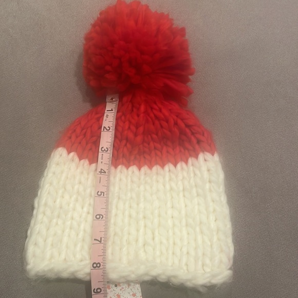 FREE PEOPLE NWT Cozy Up chunky knit Pom Beanie Hat in Red/Ivory - Picture 2 of 5